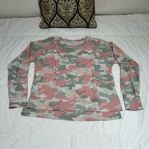 PJ Salvage Camo sweater top - Picture 3 of 6